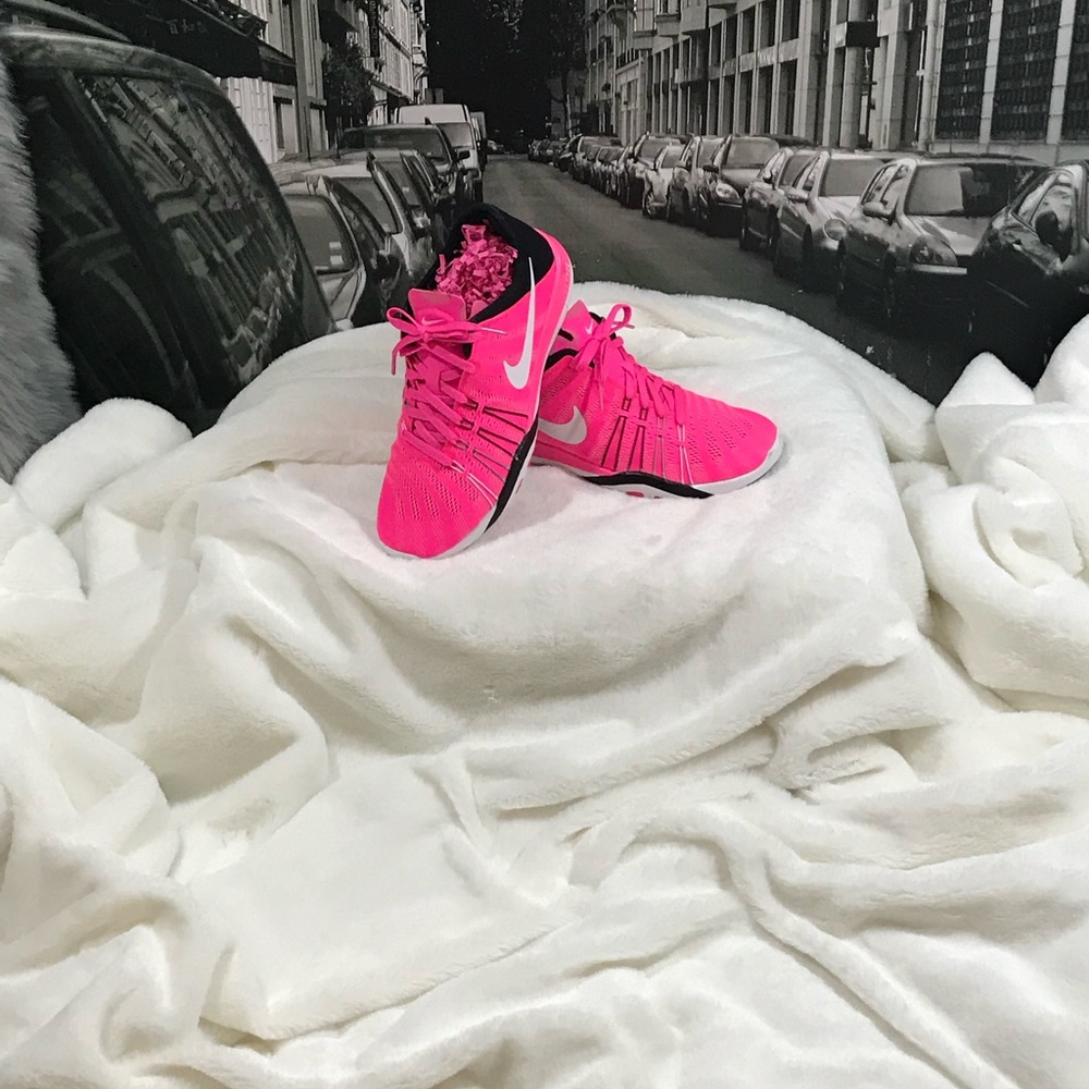 Nike Free TR 6